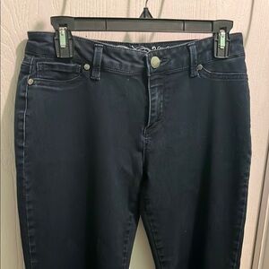 Express Women's Dark Blue Jeans size 8